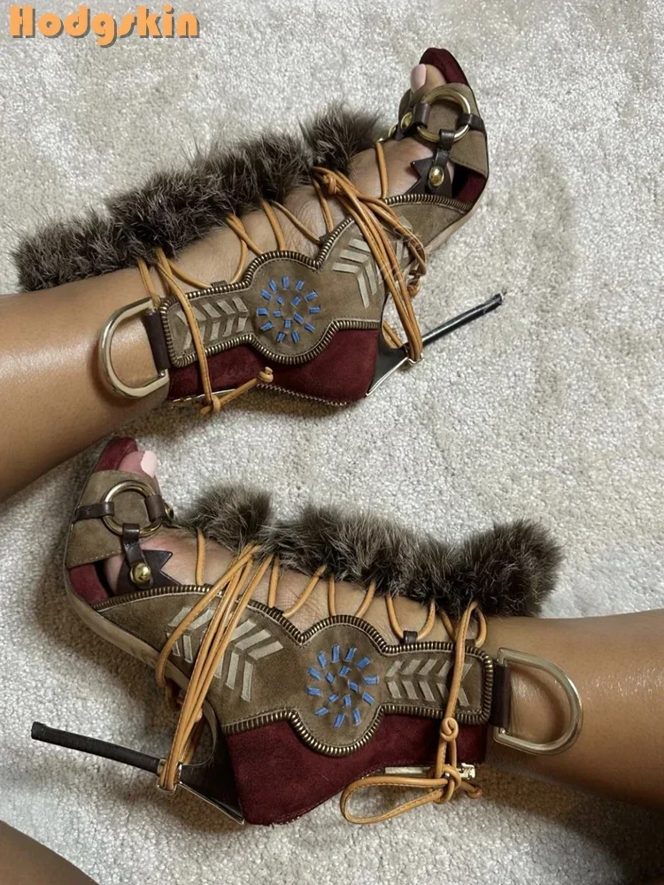 Patchwork Suede Faux Fur Decor - Sandal Strappy Heeled 리뷰 및 가격